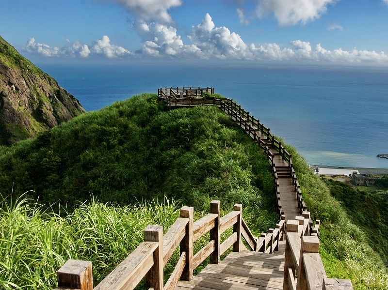 Baoshi Mountain